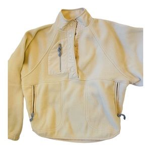 Cute n’ Cozy RSQ Pullover Cream with baby Blue Accents XXS